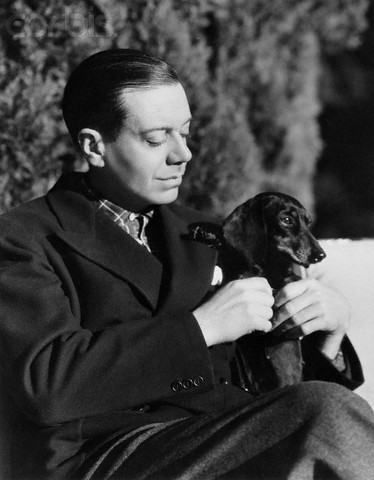 Cole Porter and dachshund, 1926